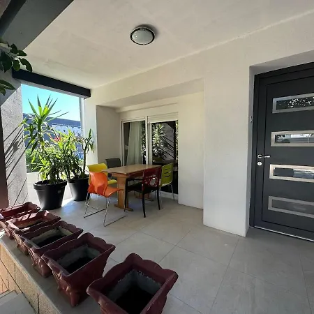 Luxury Sirena Apartmán *